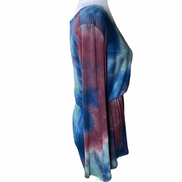 Audrey 3+1 Tie Dye Wrap Front Romper Size Medium - Picture 3 of 6